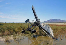 Agents discover a crashed Ultralight Aircraft.