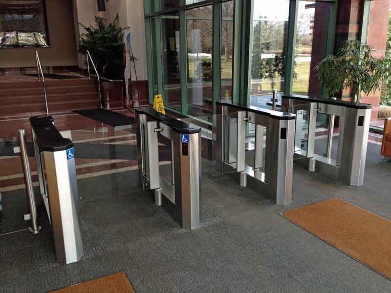 Since 2004, Aeroturn’s integrated turnstile solutions have been proven in GSA buildings with a perfect track record; creating an easy choice for government agencies.
