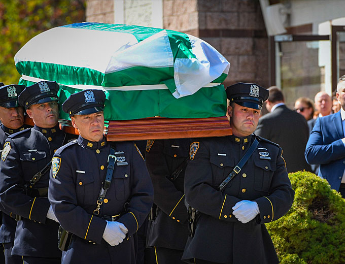 Nobody forced Officer Brian Mulkeen to trade his Wall Street job for an NYPD badge & put his life on the line each day on the streets of NYC. “Brian was anything but ordinary,” said Comm O’Neill as thousands of fellow officers gathered both inside & outside his funeral services. 