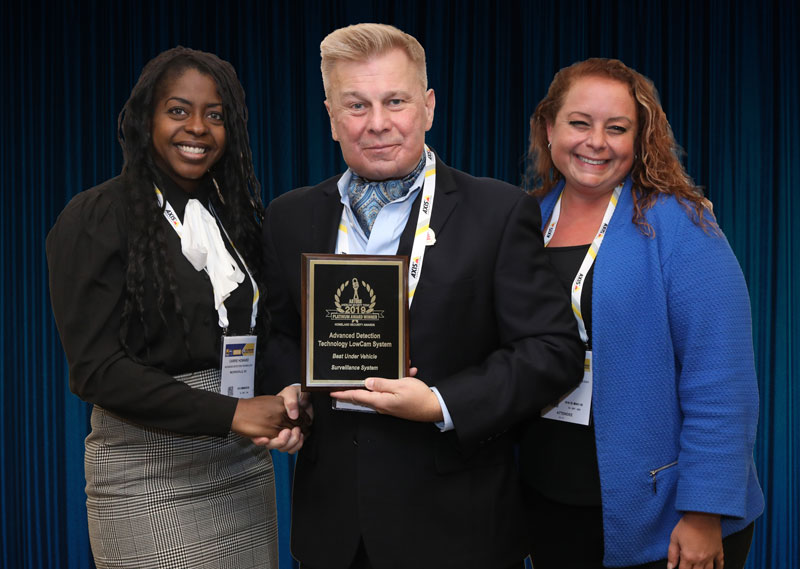 Carrie Howard and Liz Newkirk of Advanced Detection Technology accepting the company’s 2019 ‘ASTORS’ Awards Program.