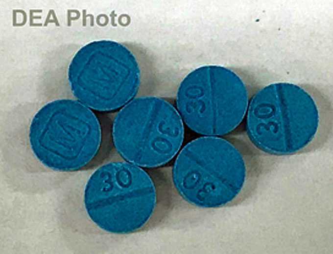 Counterfeit pills seized by DEA camoflaged as Oxycodone Hydrochloride 30 mg which is supplied by Mallinckrodt Pharmaceuticals. (Courtesy of DEA)