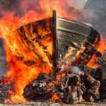 boat-fire-shutterstock_505336705