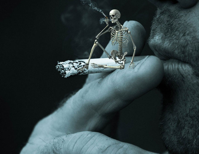The CDC confirms that the tobacco industry is responsible for the deaths of 480,000 Americans every year, as compared to COVID-19 deaths found by the CDC of only 303,823. (Courtesy of Willgard Krause from Pixabay )