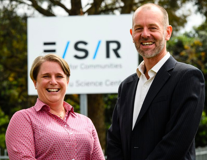 ESR Senior Scientist Dr Jo-Anne Bright and STRmix™ Manager Bjorn Sutherland