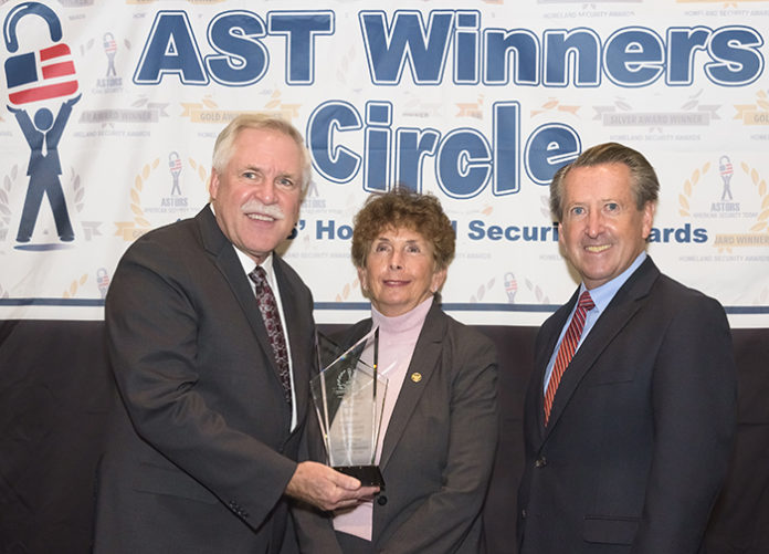 The 2022 ‘ASTORS’ Industry Leadership & Innovation Person of the Year is President & CEO Jim Robell, shown here with James Hart of Oliver Estate Inc., and presented by 2021 ‘ASTORS’ Leadership & Innovation Award Recipient, Dr. Kathleen Kiernan, President of NEC National Security Systems (NSS), at the 2022 'ASTORS' Awards Ceremony in New York City.